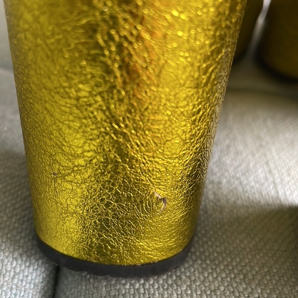 Jonak Story Yellow Metallic Block Heels - Picture 7 of 16